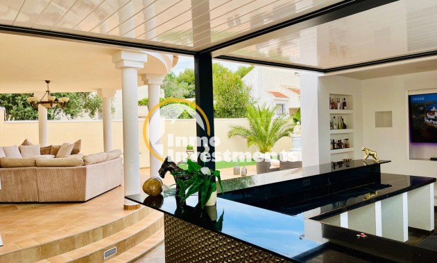 Resale - Villa - San Miguel de Salinas - Las Communicaciones