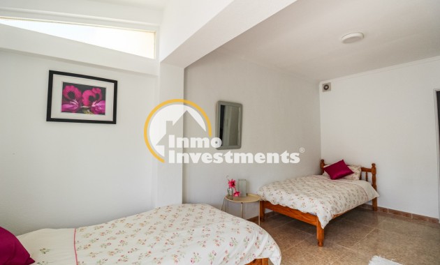 Resale - Bungalow - Torrevieja - El Chaparral