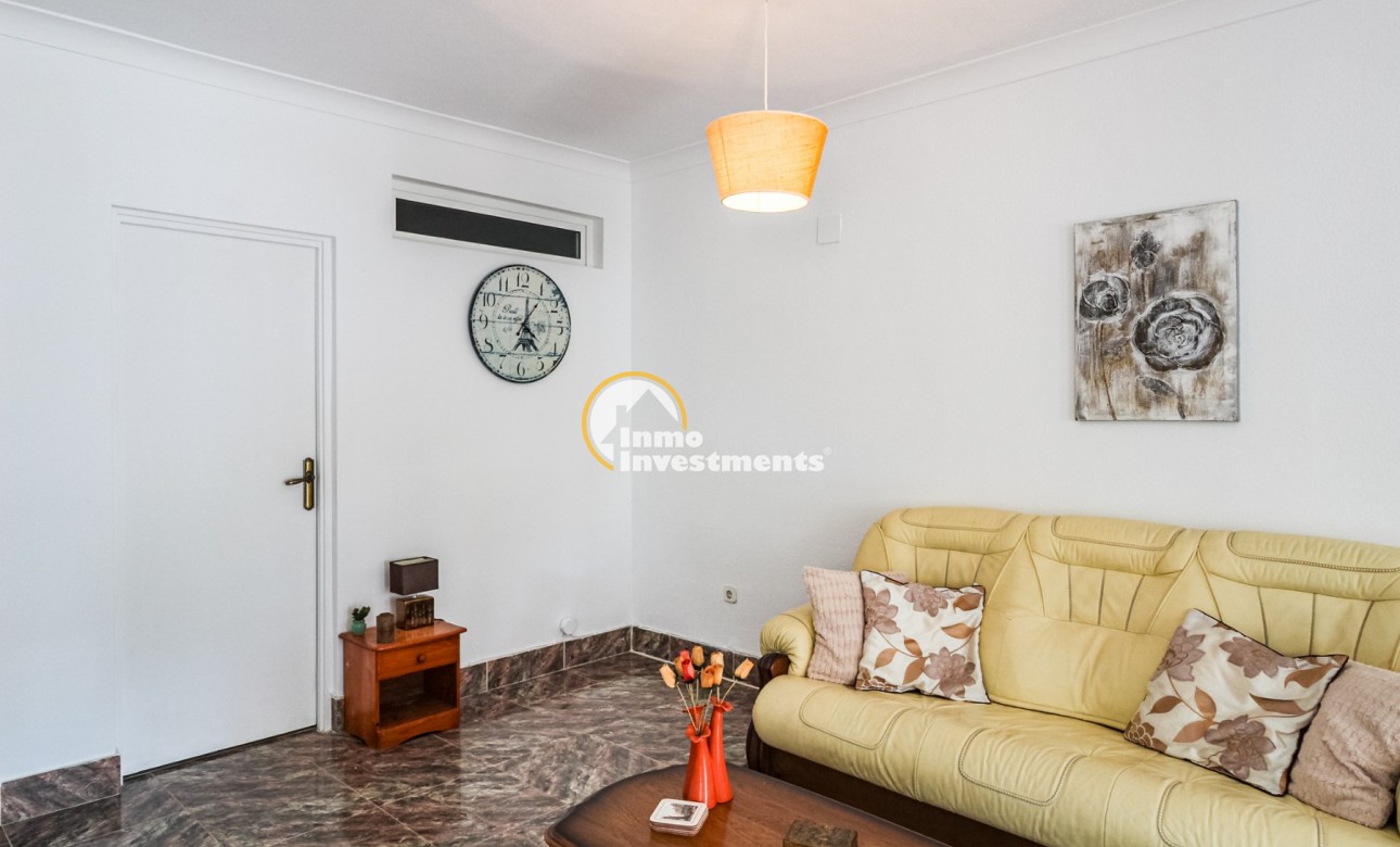Resale - Bungalow - Torrevieja - El Chaparral