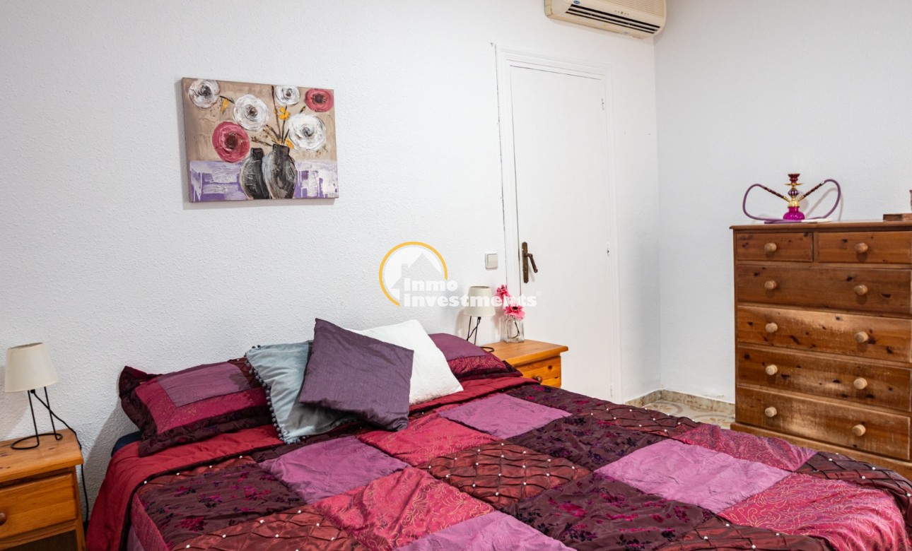 Resale - Bungalow - Torrevieja - El Chaparral