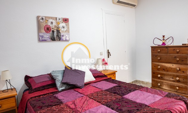 Resale - Bungalow - Torrevieja - El Chaparral