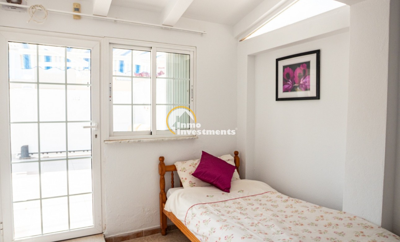 Resale - Bungalow - Torrevieja - El Chaparral