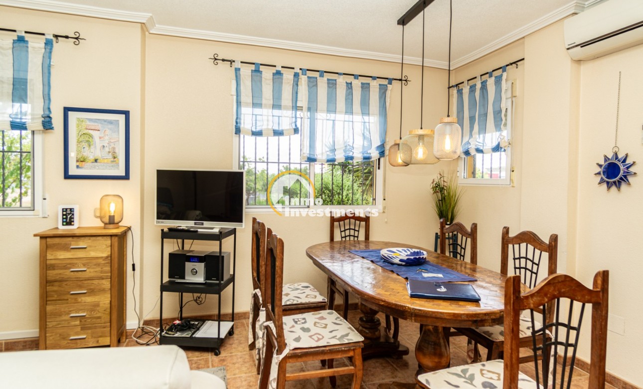 Bestaande bouw - Half vrijstaande villa - Punta Prima - La Campana