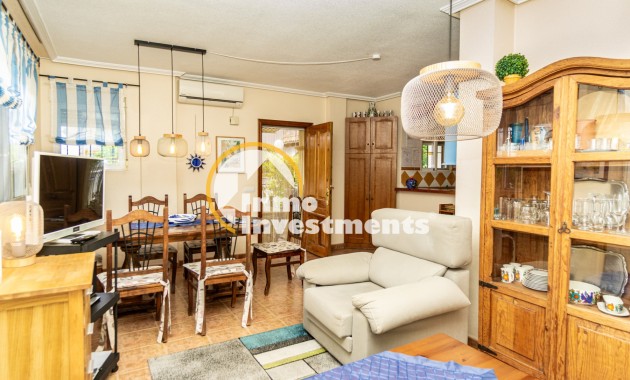 Bestaande bouw - Half vrijstaande villa - Punta Prima - La Campana