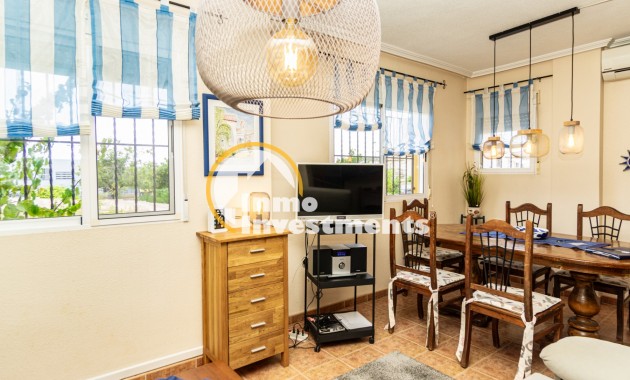 Bestaande bouw - Half vrijstaande villa - Punta Prima - La Campana