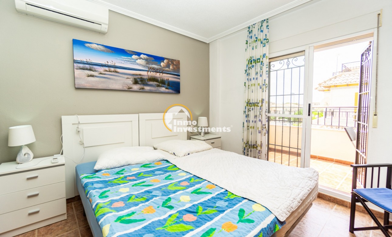 Bestaande bouw - Half vrijstaande villa - Punta Prima - La Campana