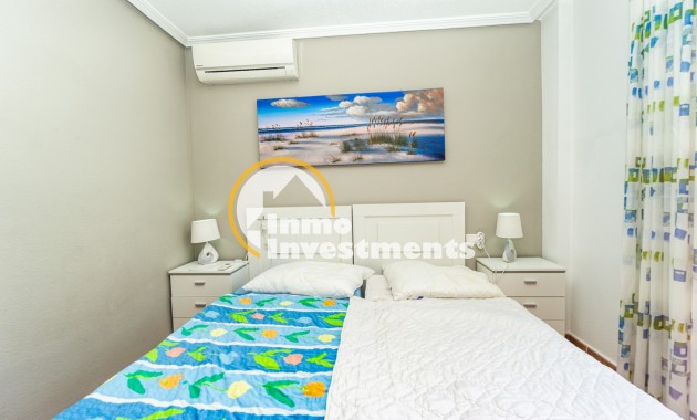 Bestaande bouw - Half vrijstaande villa - Punta Prima - La Campana