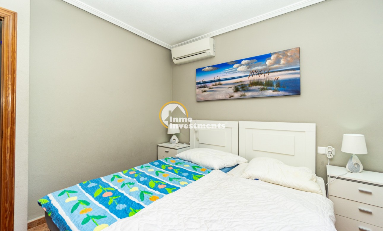 Bestaande bouw - Half vrijstaande villa - Punta Prima - La Campana