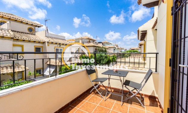 Bestaande bouw - Half vrijstaande villa - Punta Prima - La Campana