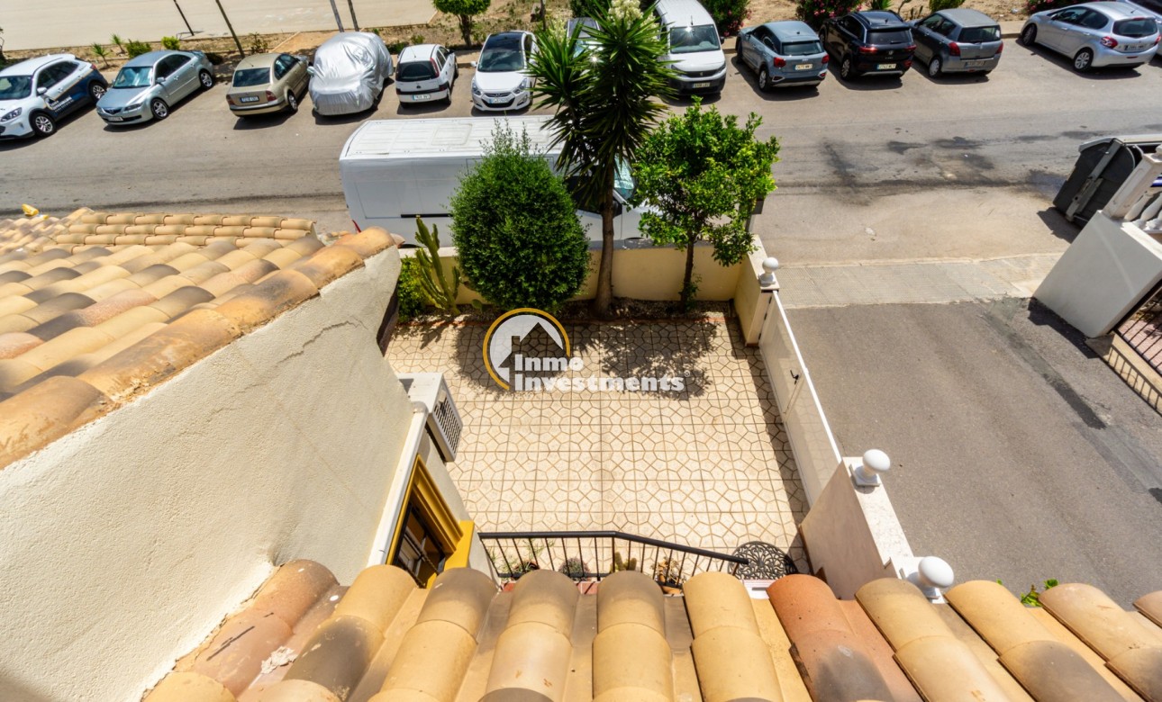 Bestaande bouw - Half vrijstaande villa - Punta Prima - La Campana