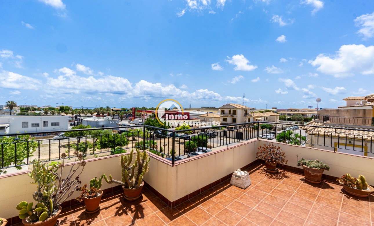 Bestaande bouw - Half vrijstaande villa - Punta Prima - La Campana