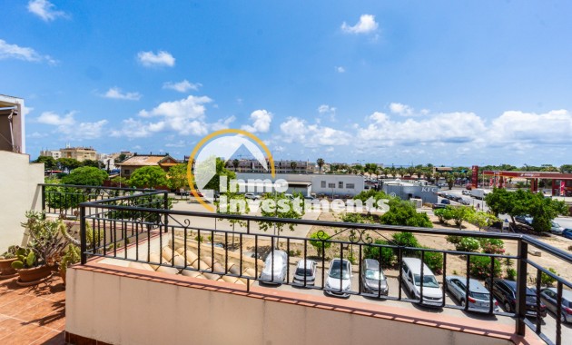 Bestaande bouw - Half vrijstaande villa - Punta Prima - La Campana