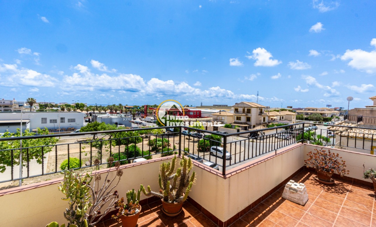 Bestaande bouw - Half vrijstaande villa - Punta Prima - La Campana