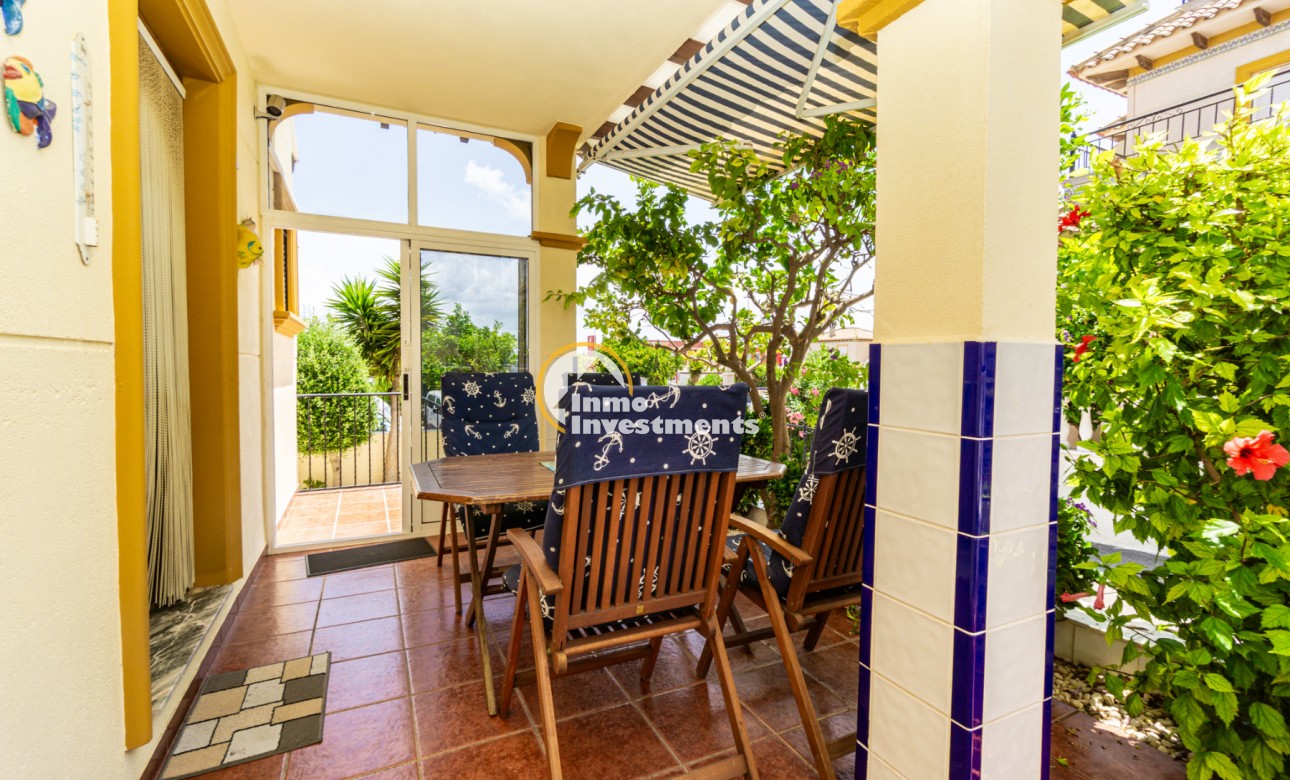 Bestaande bouw - Half vrijstaande villa - Punta Prima - La Campana