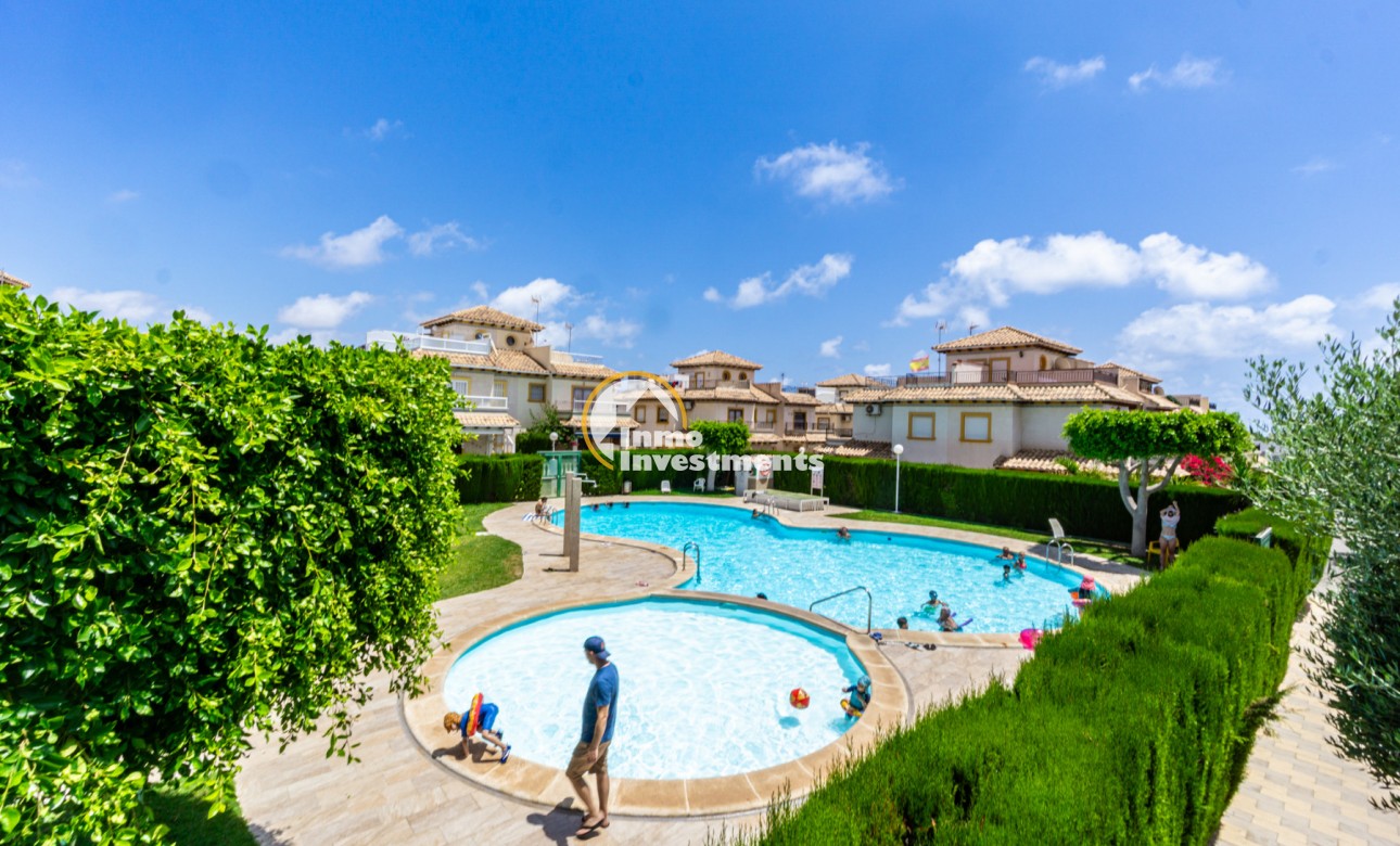 Bestaande bouw - Half vrijstaande villa - Punta Prima - La Campana