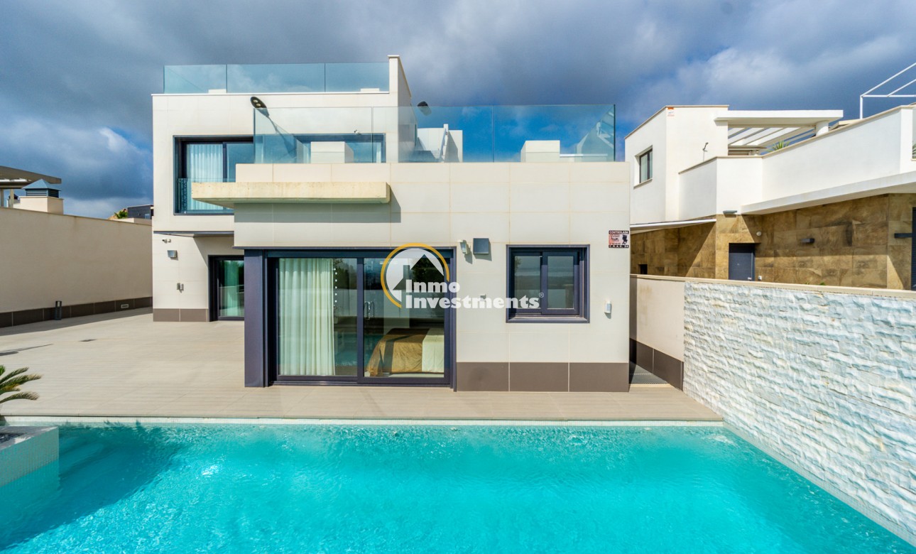 Resale - Villa - San Miguel de Salinas - Las Communicaciones