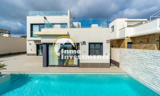 Resale - Villa - San Miguel de Salinas - Las Communicaciones