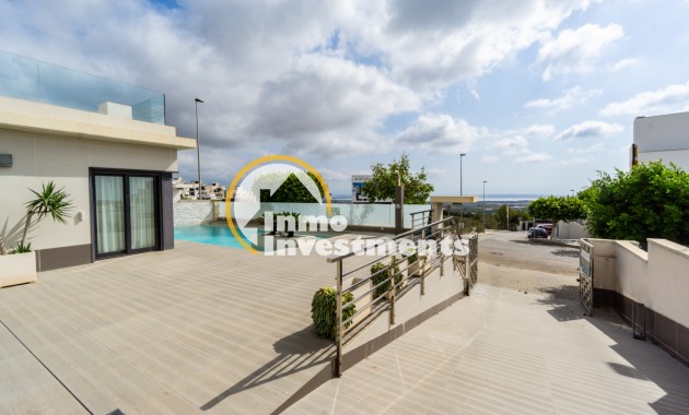 Resale - Villa - San Miguel de Salinas - Las Communicaciones