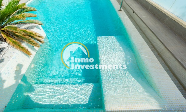 Resale - Villa - San Miguel de Salinas - Las Communicaciones