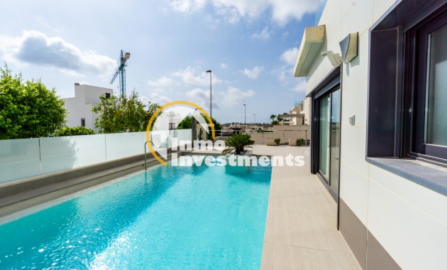 Resale - Villa - San Miguel de Salinas - Las Communicaciones