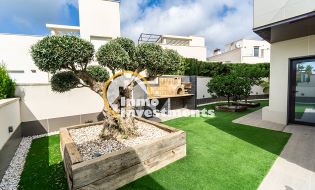 Resale - Villa - San Miguel de Salinas - Las Communicaciones