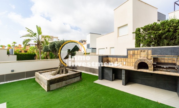 Resale - Villa - San Miguel de Salinas - Las Communicaciones