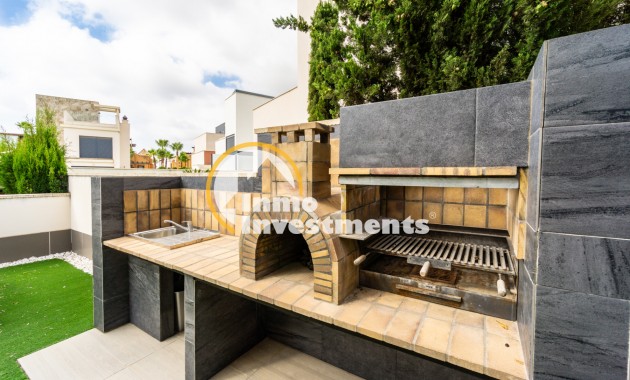 Resale - Villa - San Miguel de Salinas - Las Communicaciones