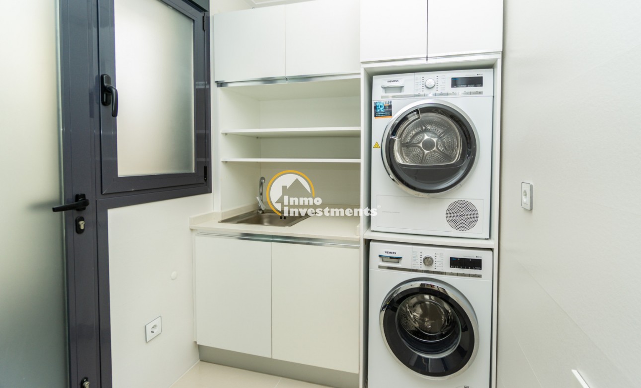 Resale - Villa - San Miguel de Salinas - Las Communicaciones