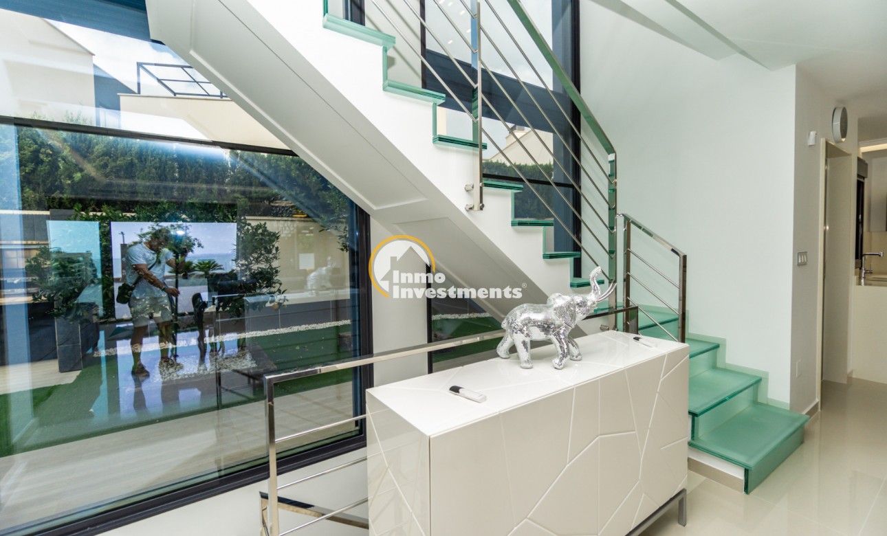 Resale - Villa - San Miguel de Salinas - Las Communicaciones