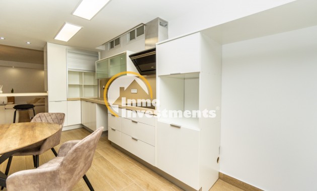 Resale - Villa - San Miguel de Salinas - Las Communicaciones