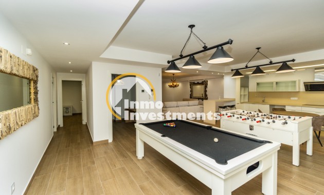 Resale - Villa - San Miguel de Salinas - Las Communicaciones