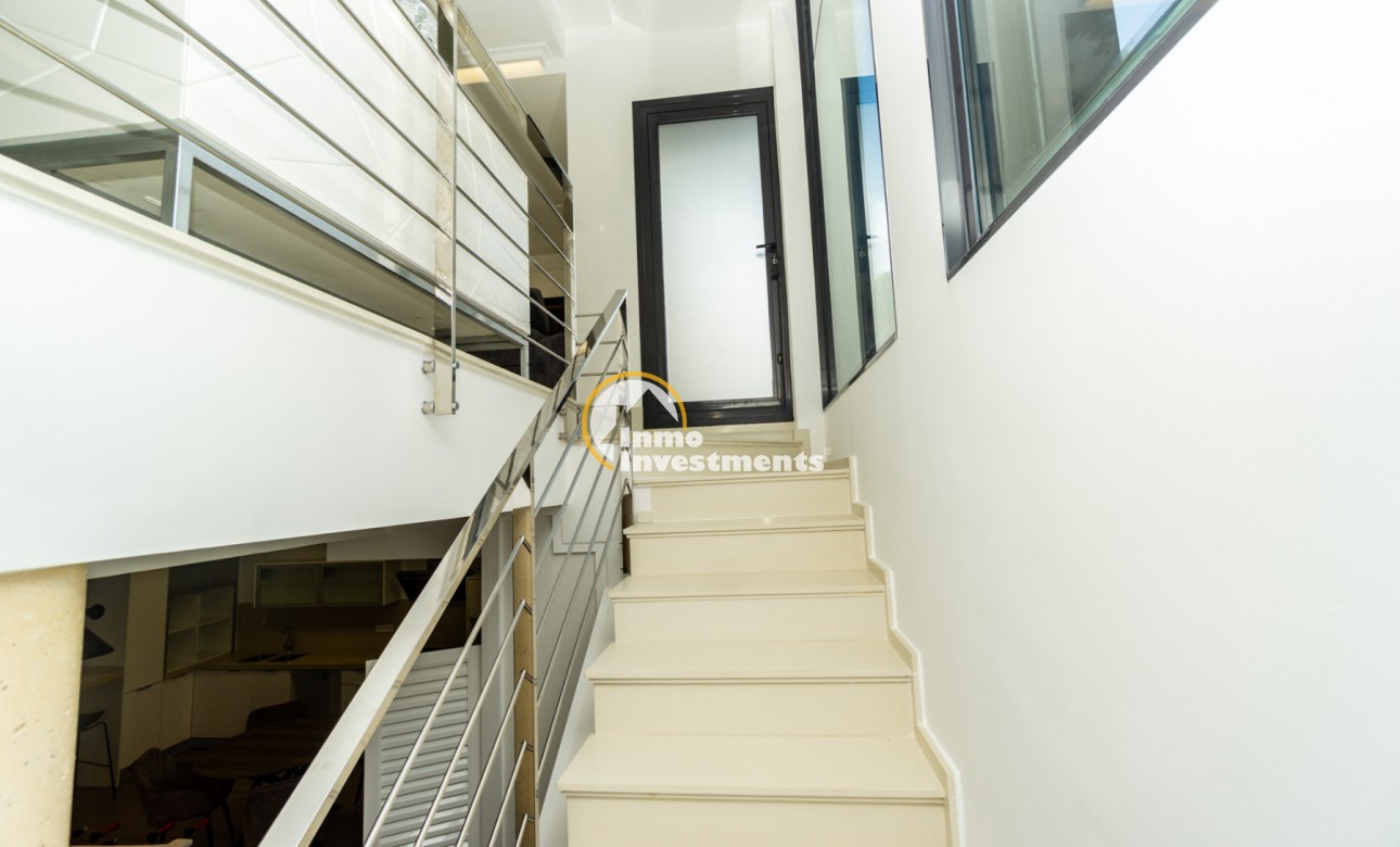 Resale - Villa - San Miguel de Salinas - Las Communicaciones