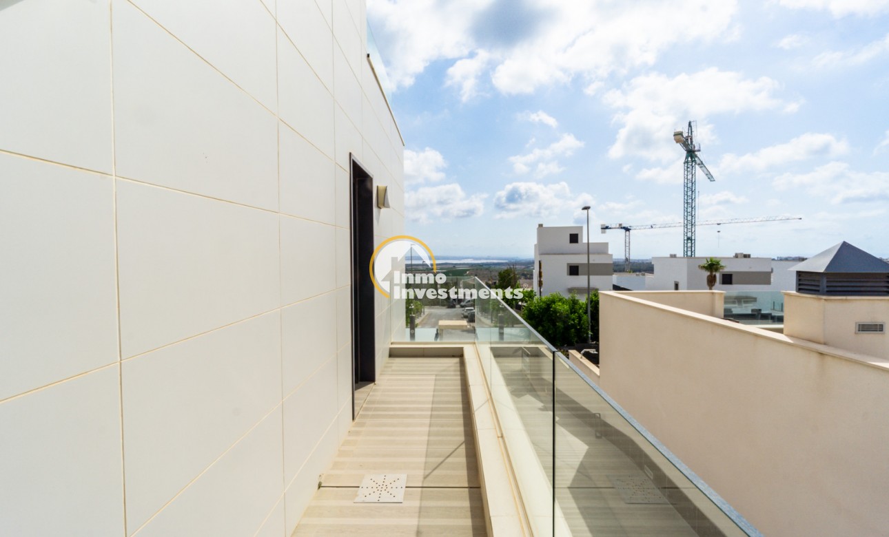 Resale - Villa - San Miguel de Salinas - Las Communicaciones