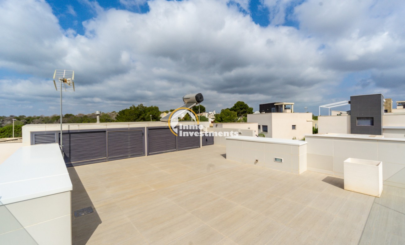 Resale - Villa - San Miguel de Salinas - Las Communicaciones