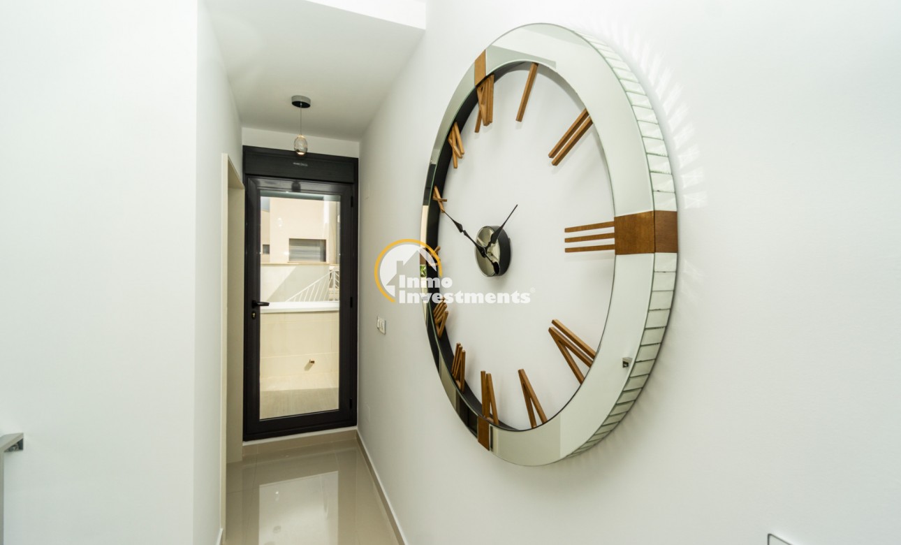 Resale - Villa - San Miguel de Salinas - Las Communicaciones