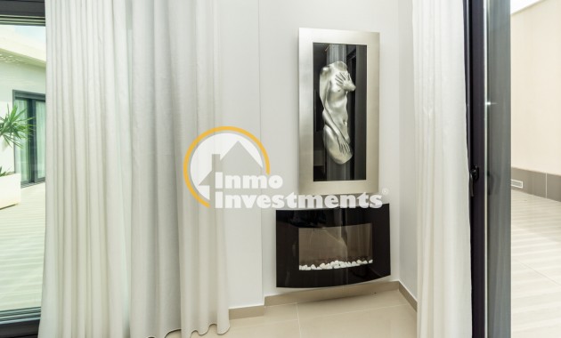 Resale - Villa - San Miguel de Salinas - Las Communicaciones