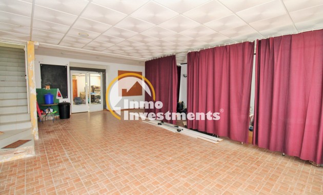 Bestaande bouw - Commercieel - Villamartin