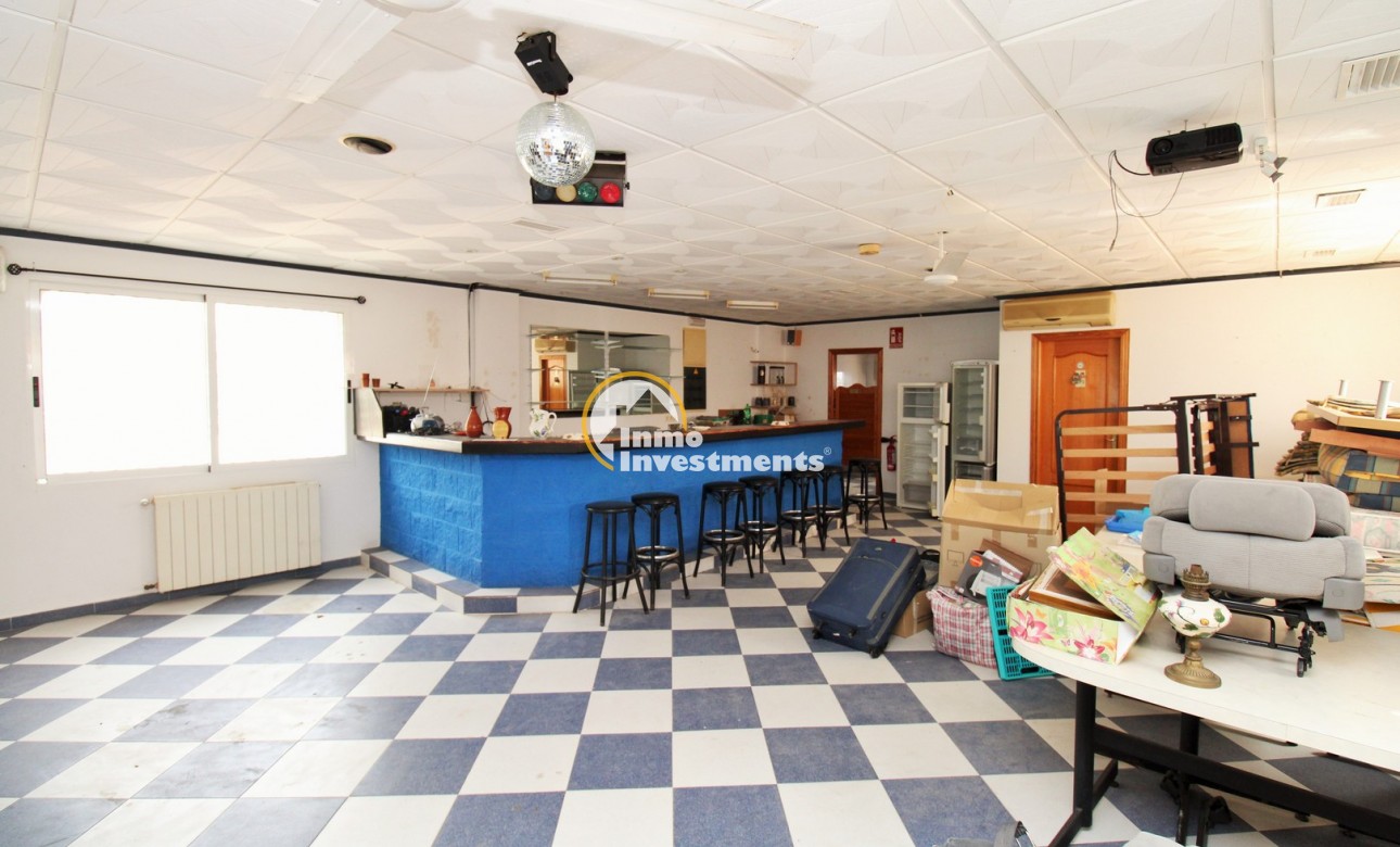 Bestaande bouw - Commercieel - Villamartin