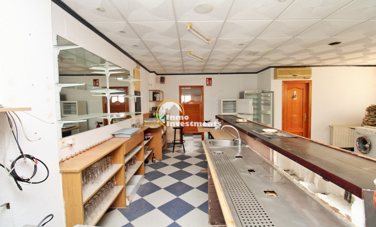 Bestaande bouw - Commercieel - Villamartin