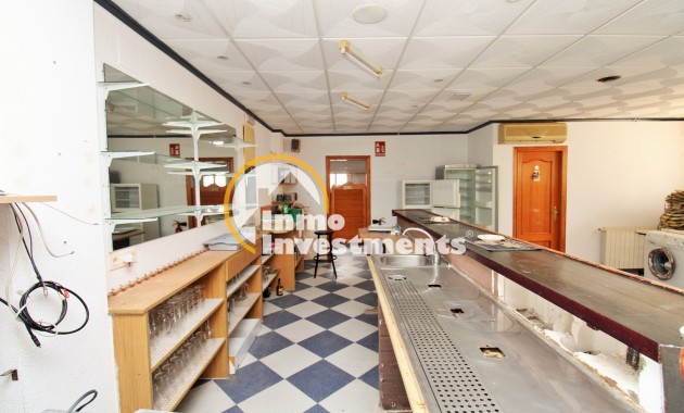 Bestaande bouw - Commercieel - Villamartin