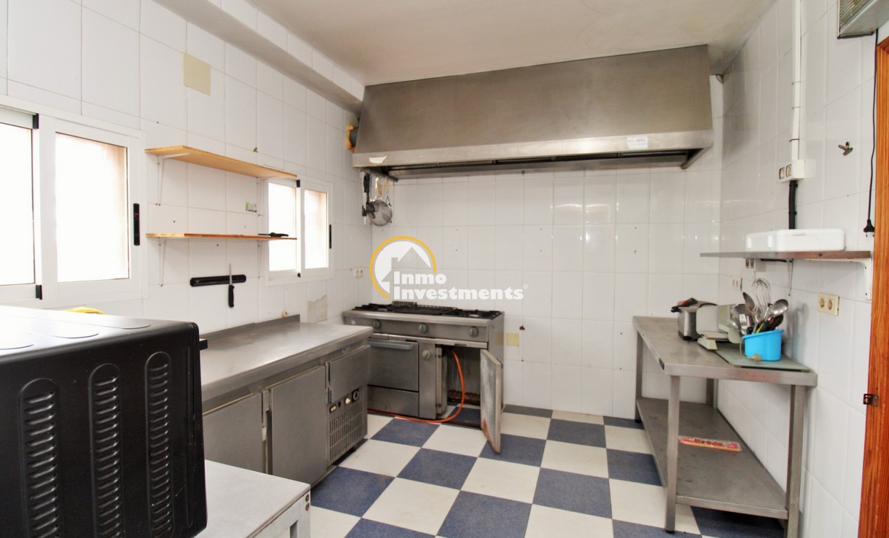 Bestaande bouw - Commercieel - Villamartin