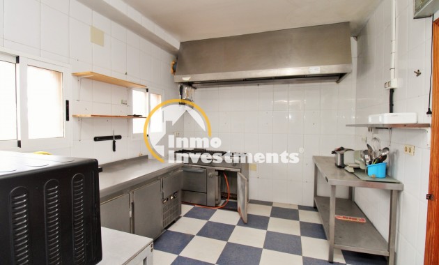 Bestaande bouw - Commercieel - Villamartin