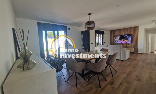 Resale - Villa - Los Balcones