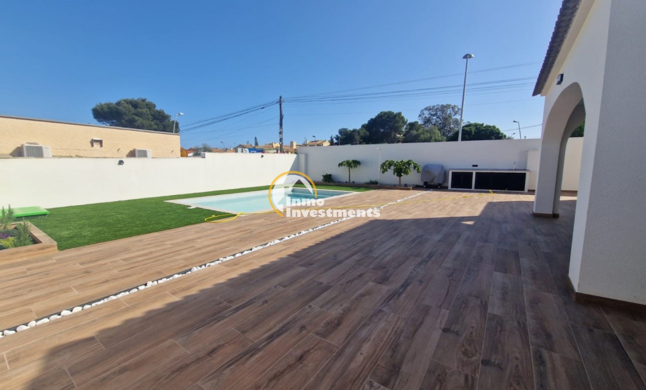 Resale - Villa - Los Balcones