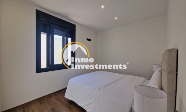 Resale - Villa - Los Balcones