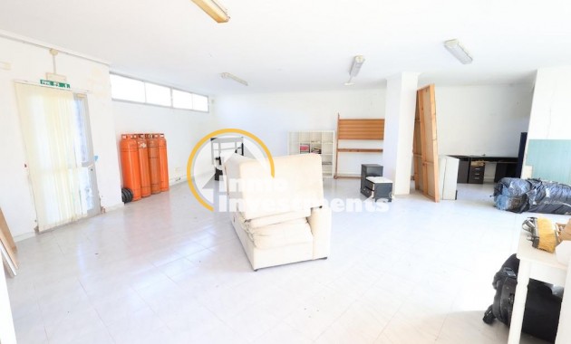 Resale - Commercial - Orihuela Costa - La Zenia