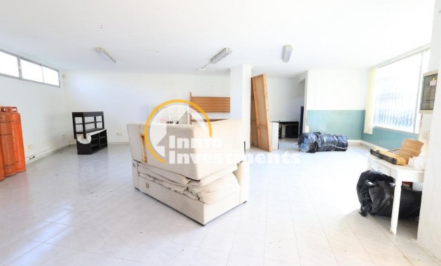 Resale - Commercial - Orihuela Costa - La Zenia