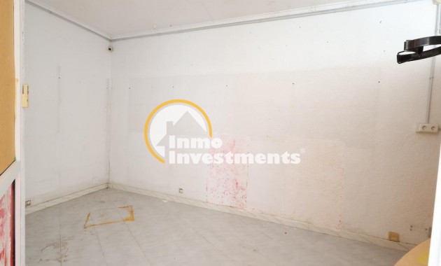 Resale - Commercial - Orihuela Costa - La Zenia