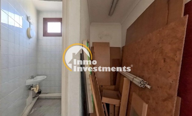 Resale - Commercial - Orihuela Costa - La Zenia