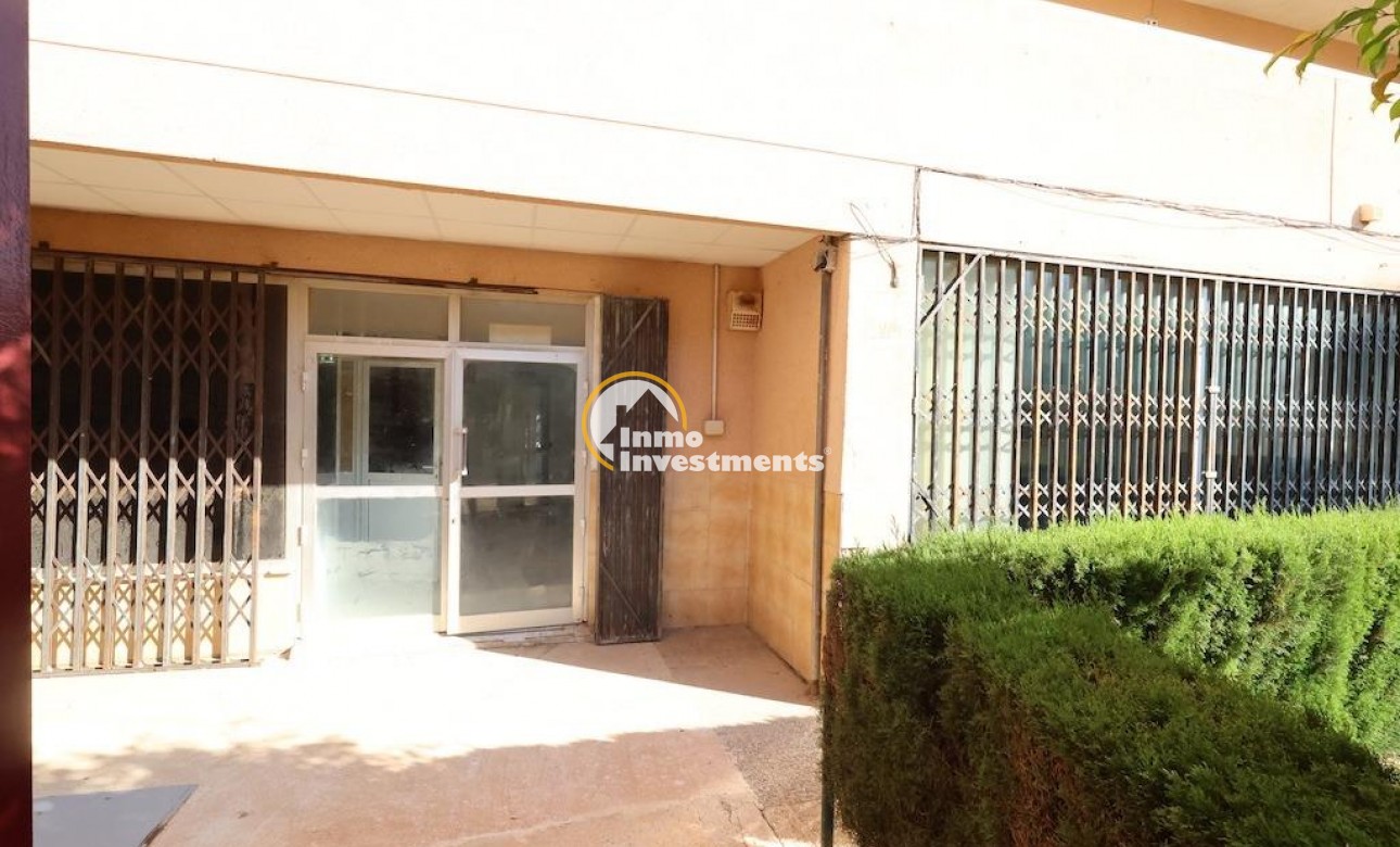 Resale - Commercial - Orihuela Costa - La Zenia